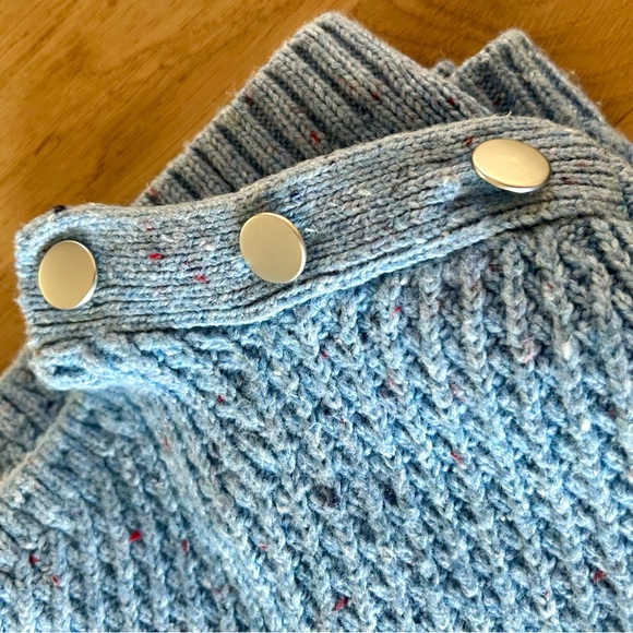 Sweater - Picture 3 of 8
